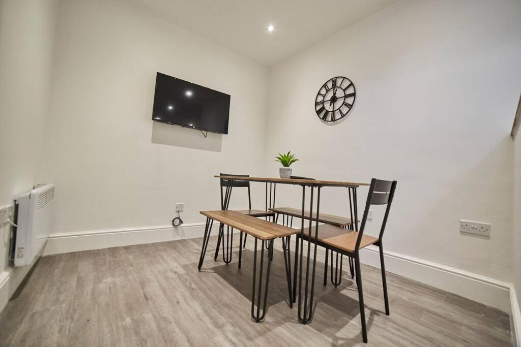 High Spec Spacious 2Bd Apt, Parking, Nr Newcastle Gateshead Eksteriør bilde